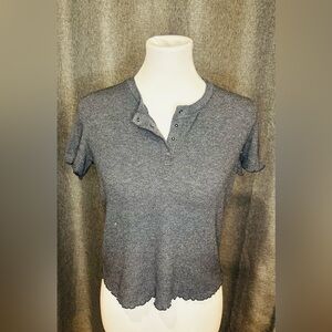 American Eagle Ribbed Henley Crop Top • Size Small